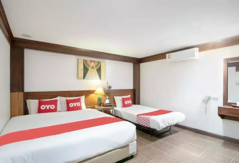 Отель Sira Boutique