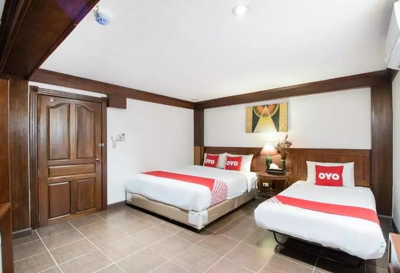 Отель Sira Boutique