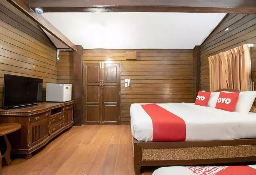 Отель Sira Boutique