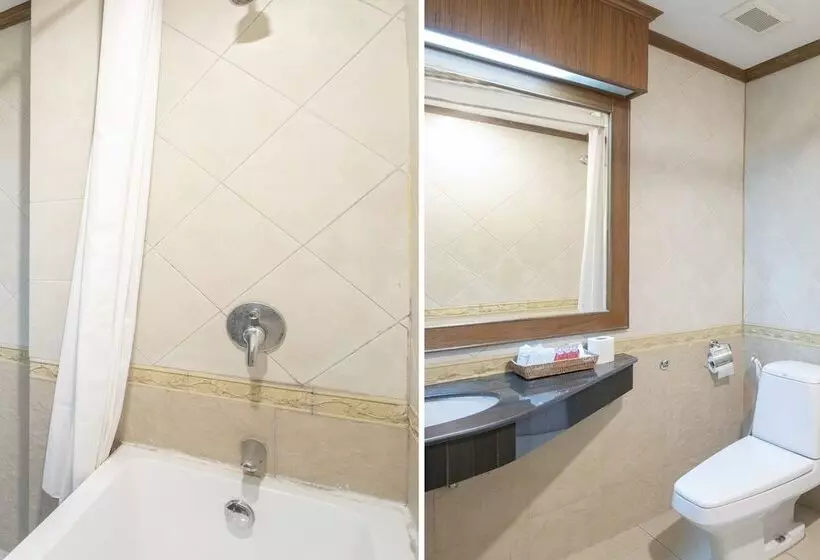 Отель Sira Boutique