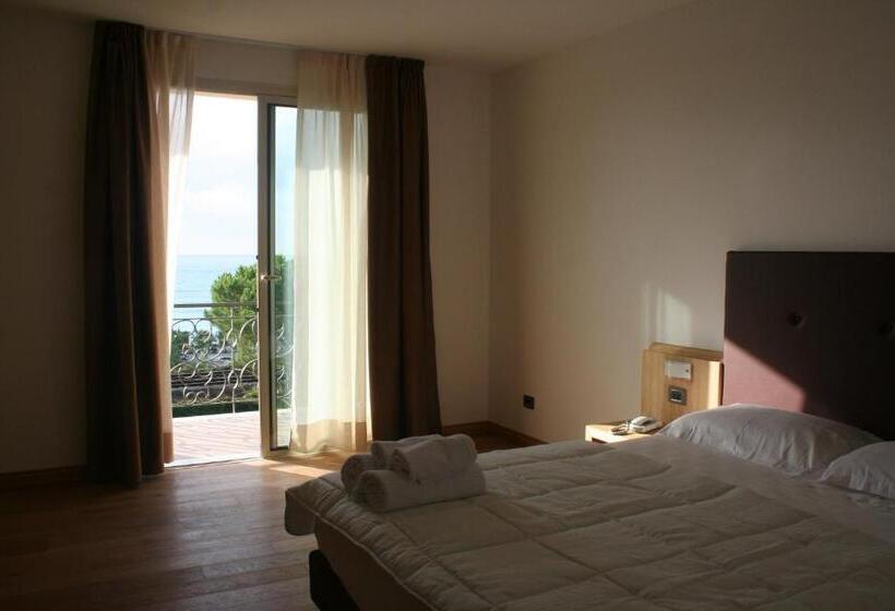 בית מלון כפרי Villa Eva