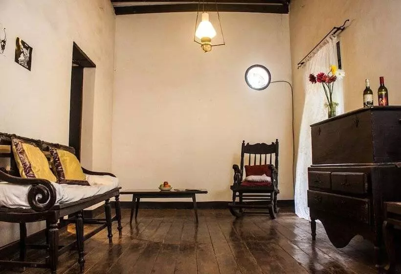 Majatalo Quarto De Casa Tipri