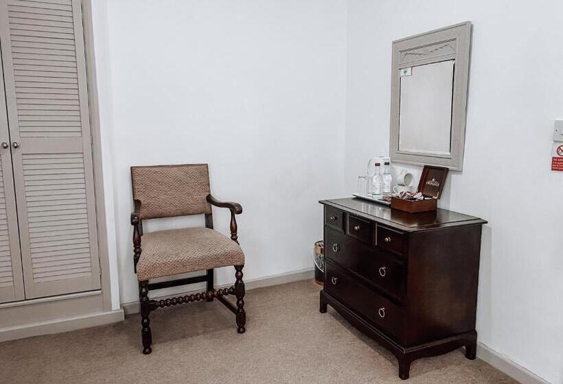 펜션 The Blenheim Buttery