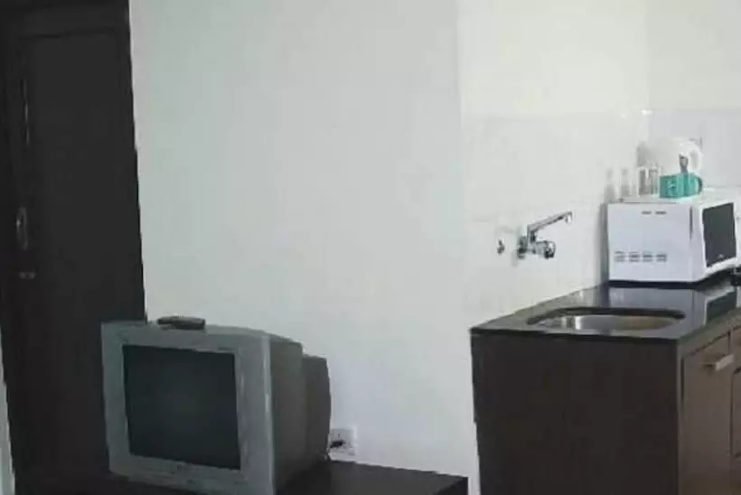 Tisha Apartment
