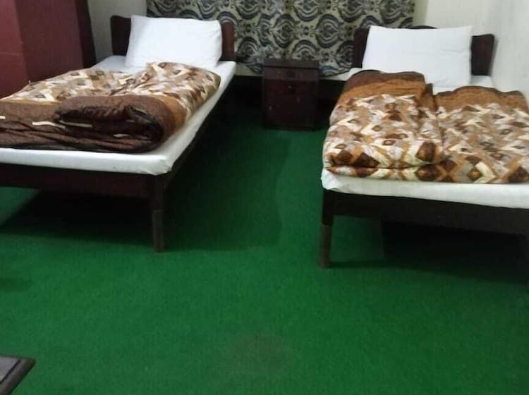 Al Azam Hotel & Restaurant