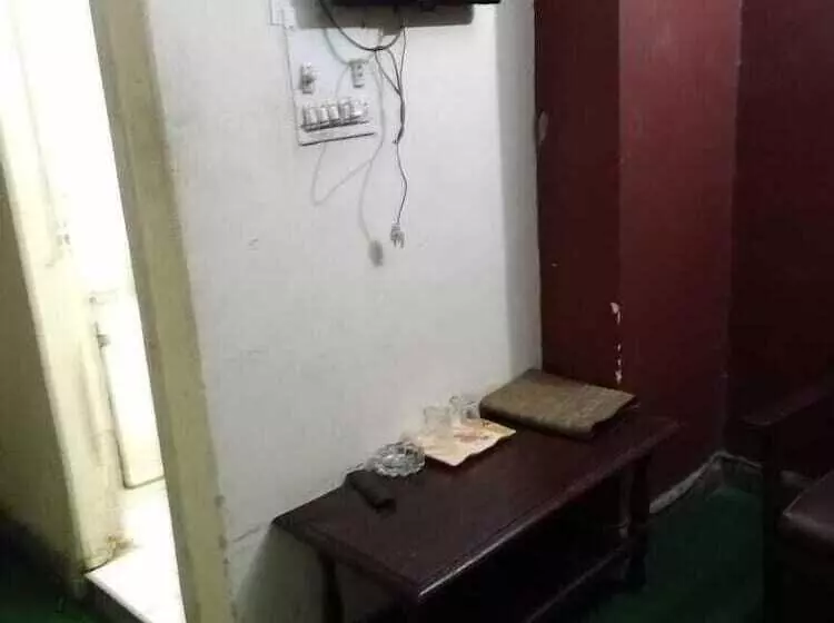 Al Azam Hotel & Restaurant