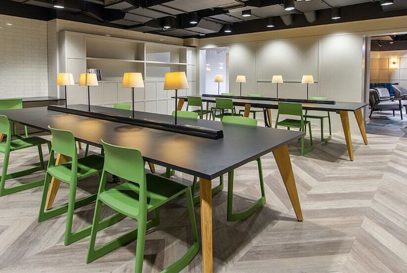 Schronisko Modern Studios   Reading