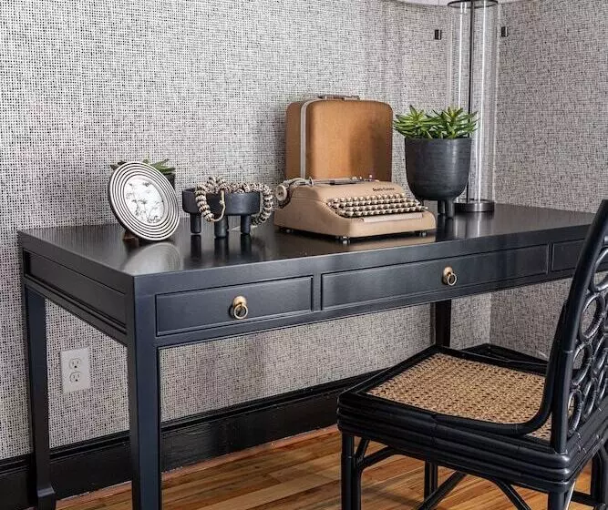 تختخواب و صبحانه The Historic Magnolia House