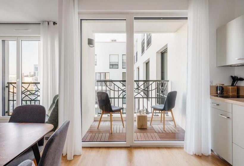 Edgar Suites Châtillon