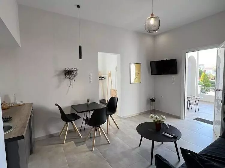 Elefsinian Mysteries Apartments