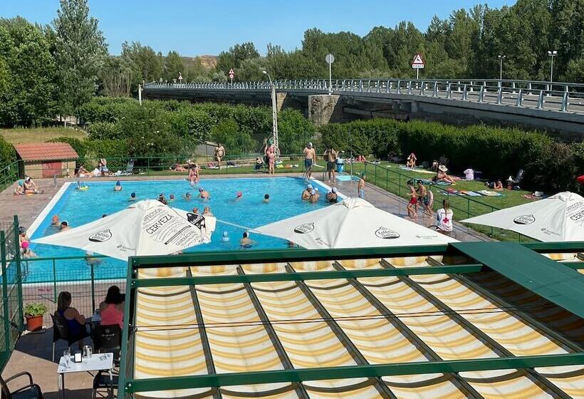 Hostal El Delfin Verde