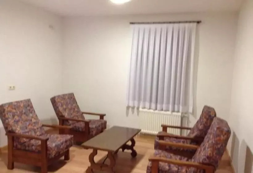 Hostal El Delfin Verde