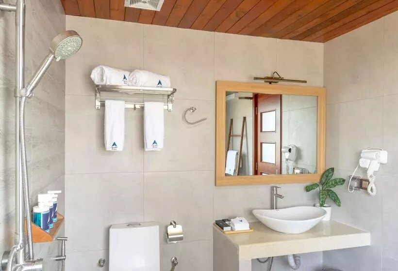 هتل Ayala Ocean View