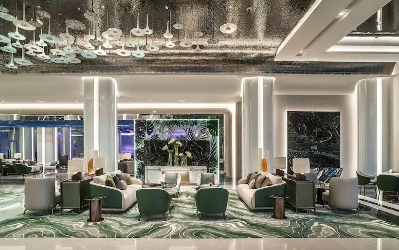 هتل Grande Centre Point Space Pattaya