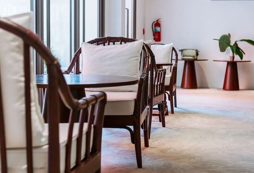 Nidhra Boutique Hotel Bangkok Sukhumvit