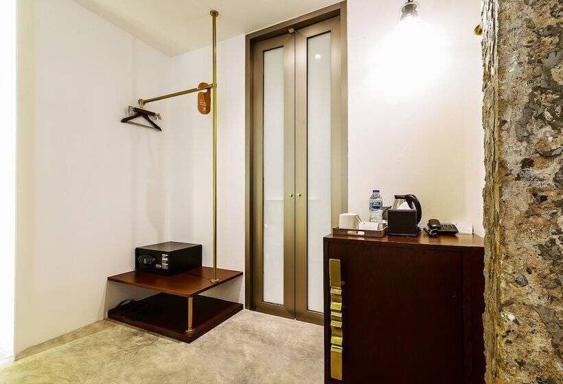 Nidhra Boutique Hotel Bangkok Sukhumvit