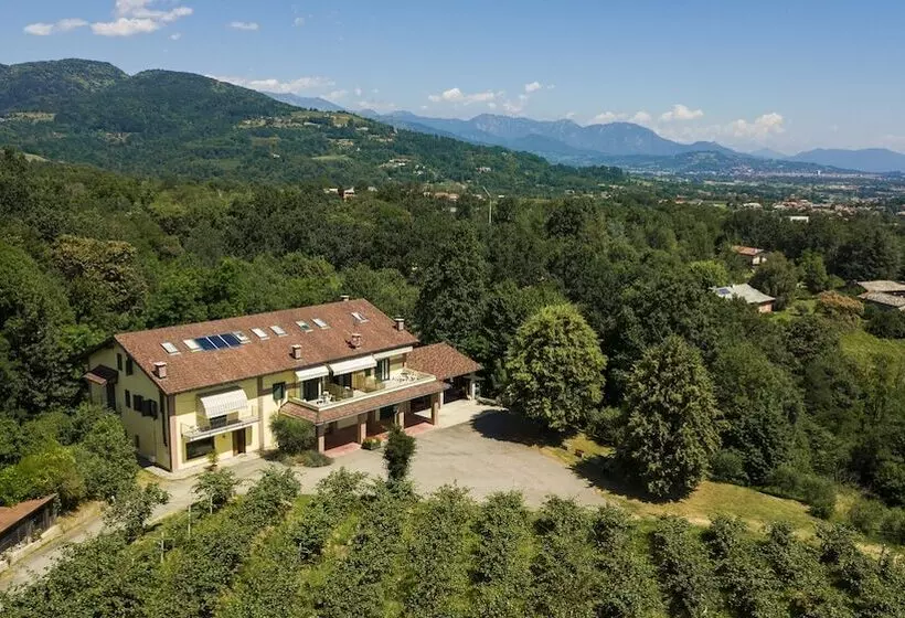 Maaseutuhotelli Agriturismo Turina