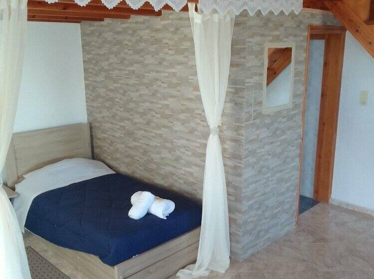 Hotel Rural Apartment Of Pirgi Thermis