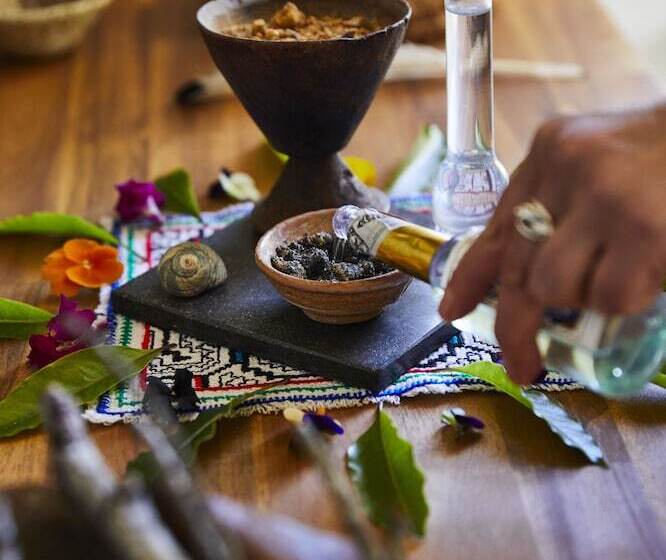 فندق The Nunnery And Spa At Brightlands