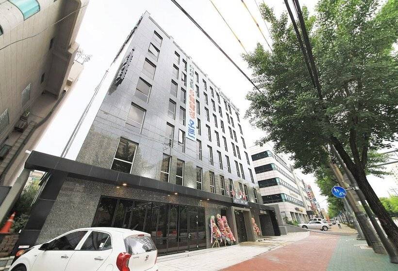 فندق على الطريق Dobong The Day