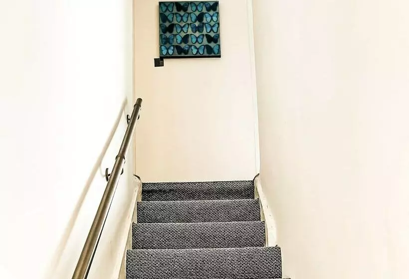 レジデンス Stunning 3 Bed House In London With Free Parking