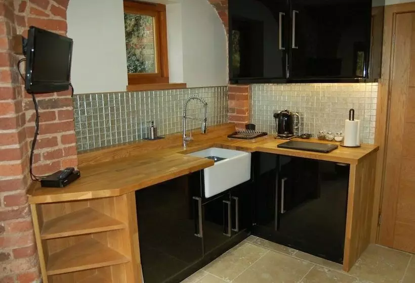 The Hyde Dovecote Kinver, Pet Friendly Holiday Let