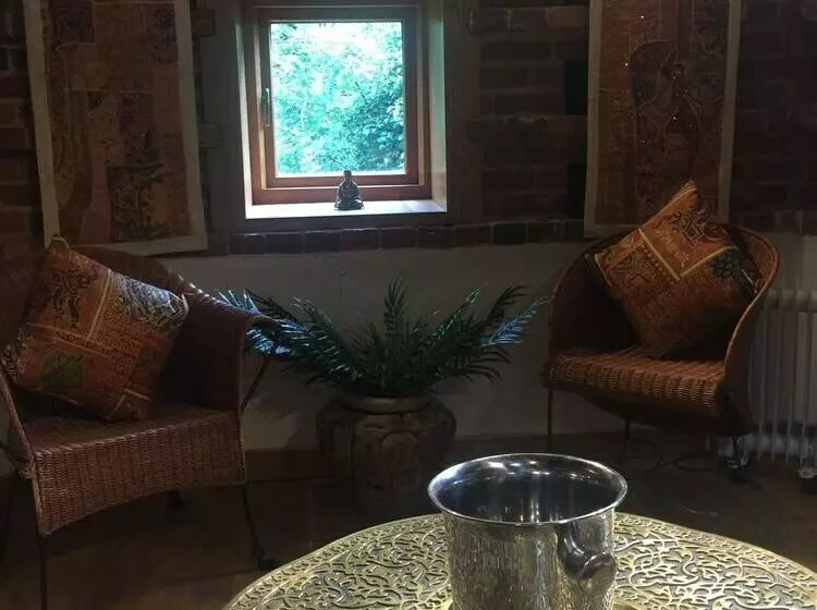 The Hyde Dovecote Kinver, Pet Friendly Holiday Let