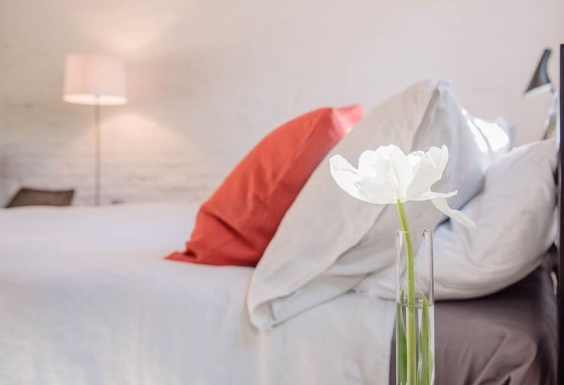 The Loose Box, Sudbourne