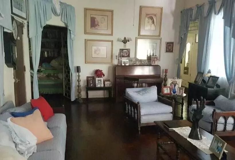 Anchorage Bed And Breakfast