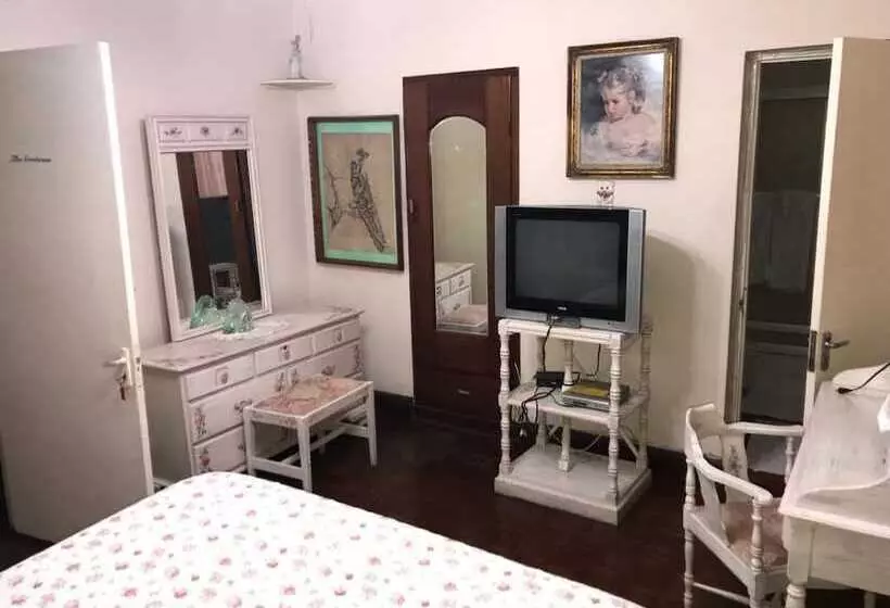 Anchorage Bed And Breakfast