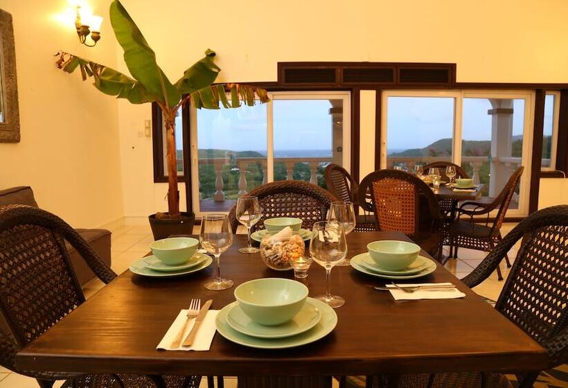 تختخواب و صبحانه Ocean View Boutique Guesthouse