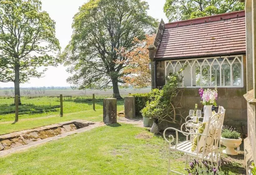 Fenwick Retreat At Fenwick Lodge