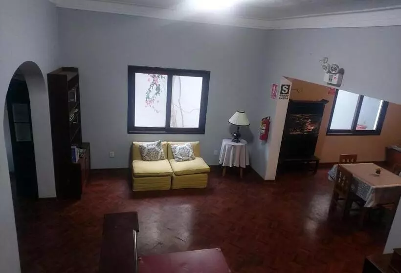 Global Family Backpackers Hostel