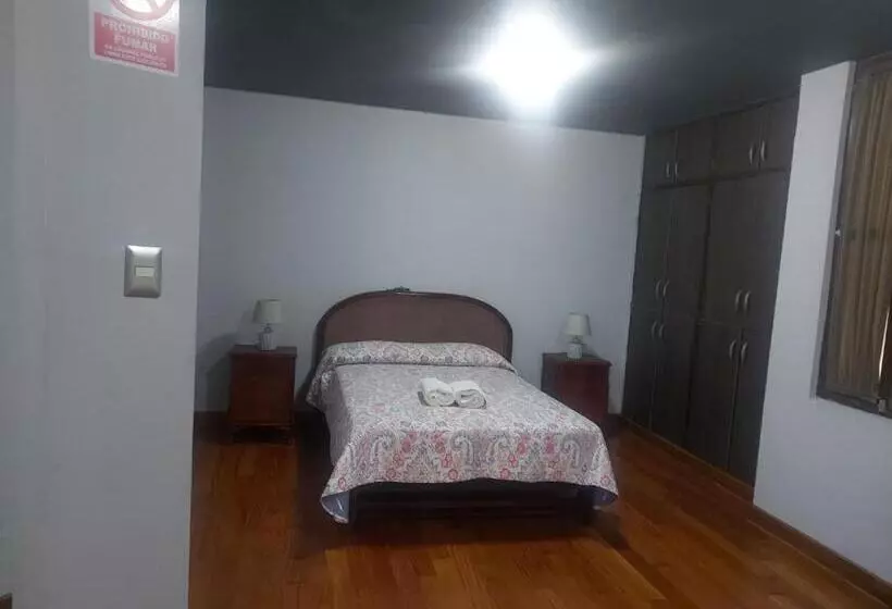 Global Family Backpackers Hostel