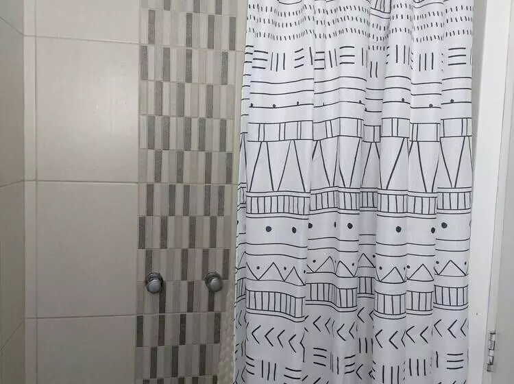 Global Family Backpackers Hostel