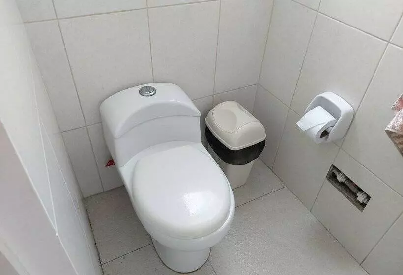 Global Family Backpackers Hostel