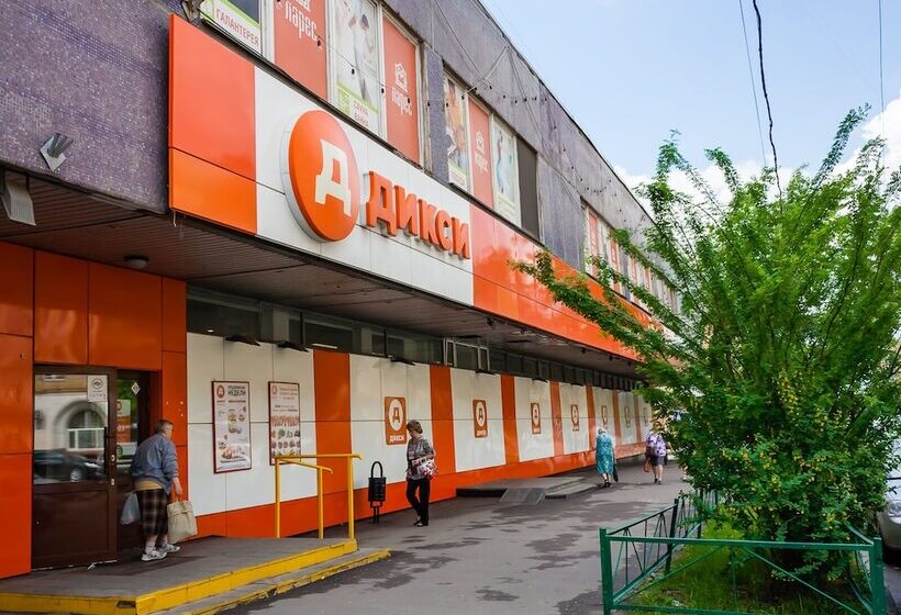 Gnezdo Novoslobodskaya Hostel