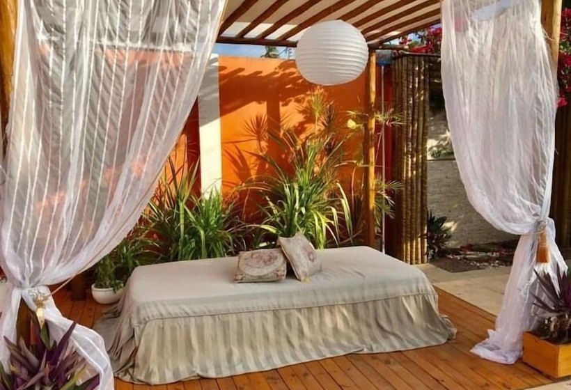 פונדק Mar De Guarajuba