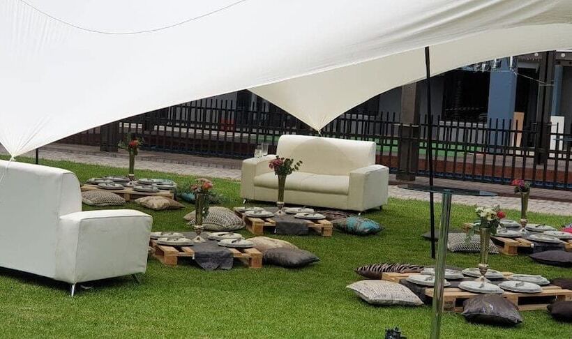 酒店 Die Bostokelos And Spa