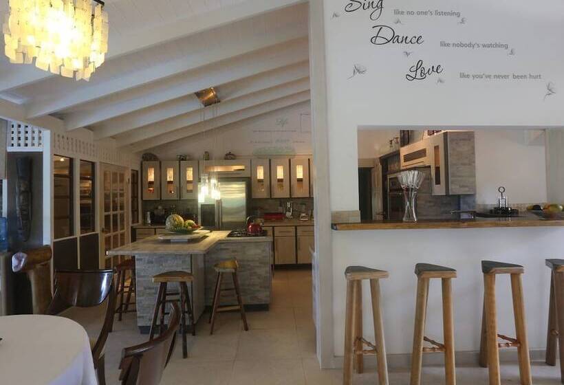 هتل Los Tropicos All Inclusive