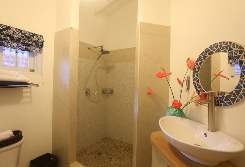 هتل Los Tropicos All Inclusive