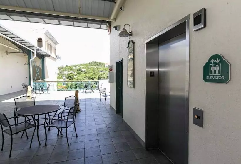 هتل Marketplace Suites