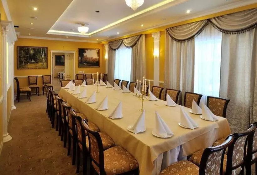 Hotelli Old Traditions