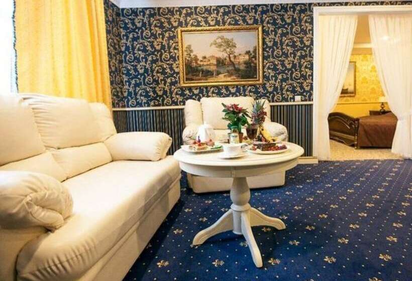 בית מלון כפרי Old Traditions