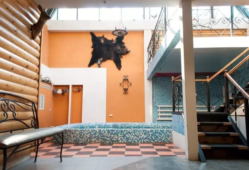 Hotelli Old Traditions