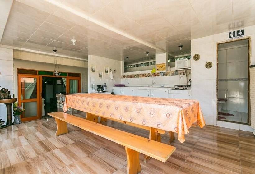 Hotel Pousada E Hostel Da Marli