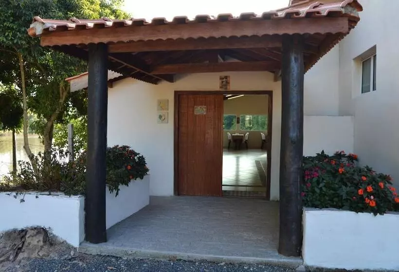 ホテル Pousada Sitio Bom Fim
