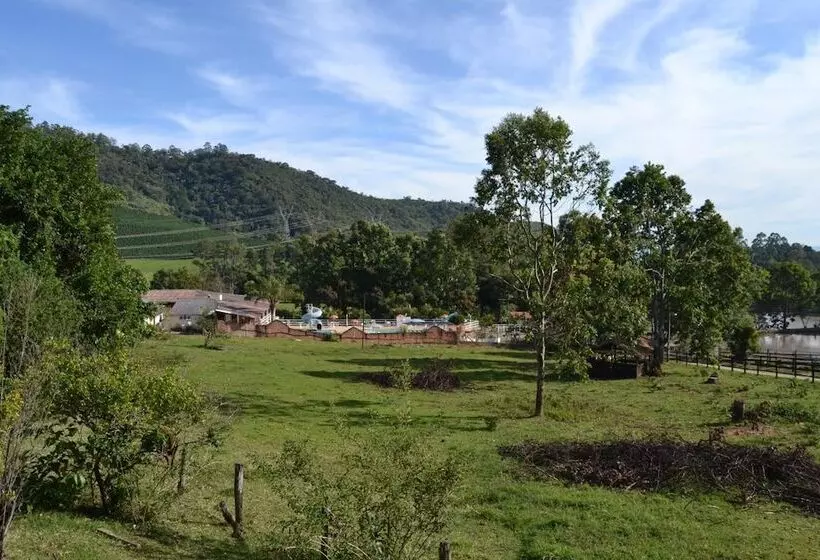 ホテル Pousada Sitio Bom Fim