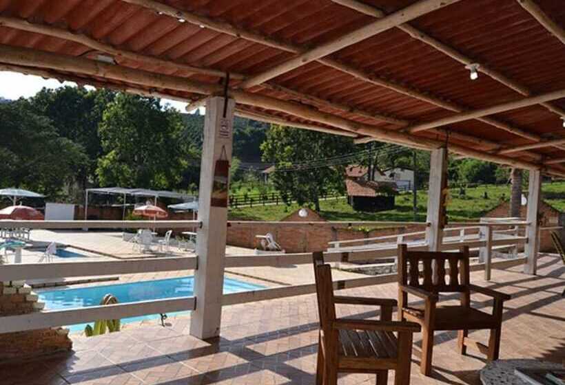 호텔 Pousada Sitio Bom Fim