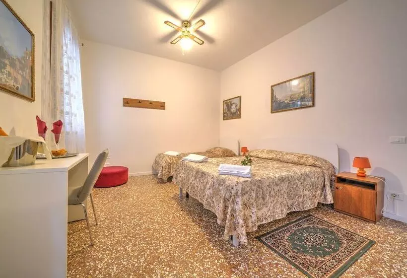 پانسیون Residenza Briati